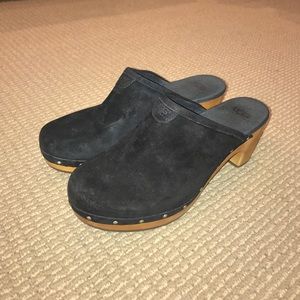 UGG KAY CLOG SIZE 10 AMAZING CONDITION GREAT PRICE